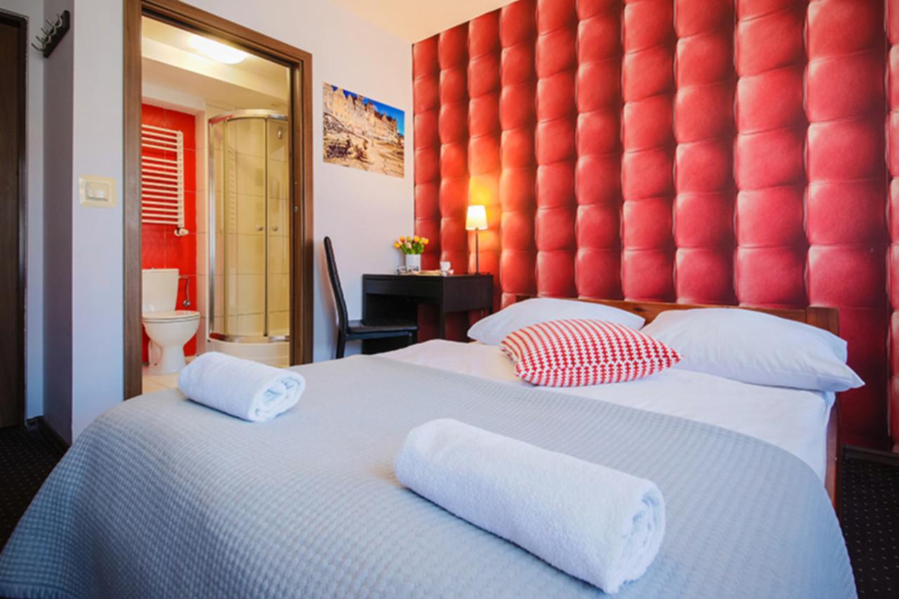 Boogie Deluxe Old Town Aparthotel Wrocław Buitenkant foto